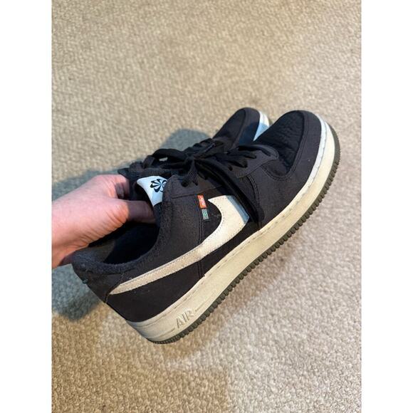 Nike Air Force 1 '07 LV8 NN Men's Sz M 11 Black/White “Toasty DC8871-001 - Picture 3 of 11